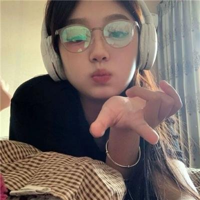不会恋爱的我们